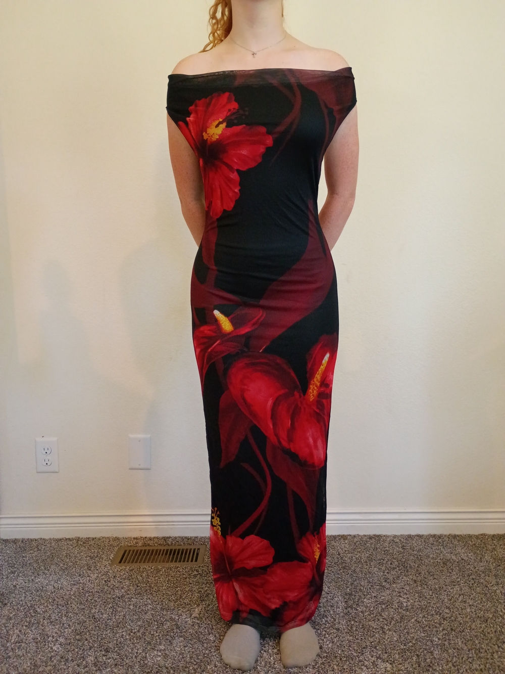 Backless Maxi Dress with Red Floral Print